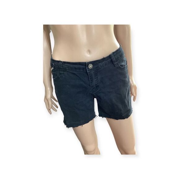 Reworked Distressed Vintage Clash Jean Shorts 11 - Picture 1 of 8